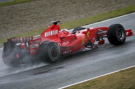 Kimi Raikkonen satte hurtigste tid under torsdagens testkørsler på Spa Francorchamps.